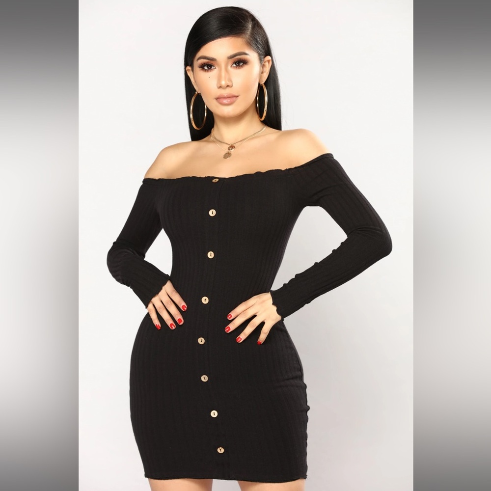 Fashion Nova Off Shoulder Mini Dress Size M